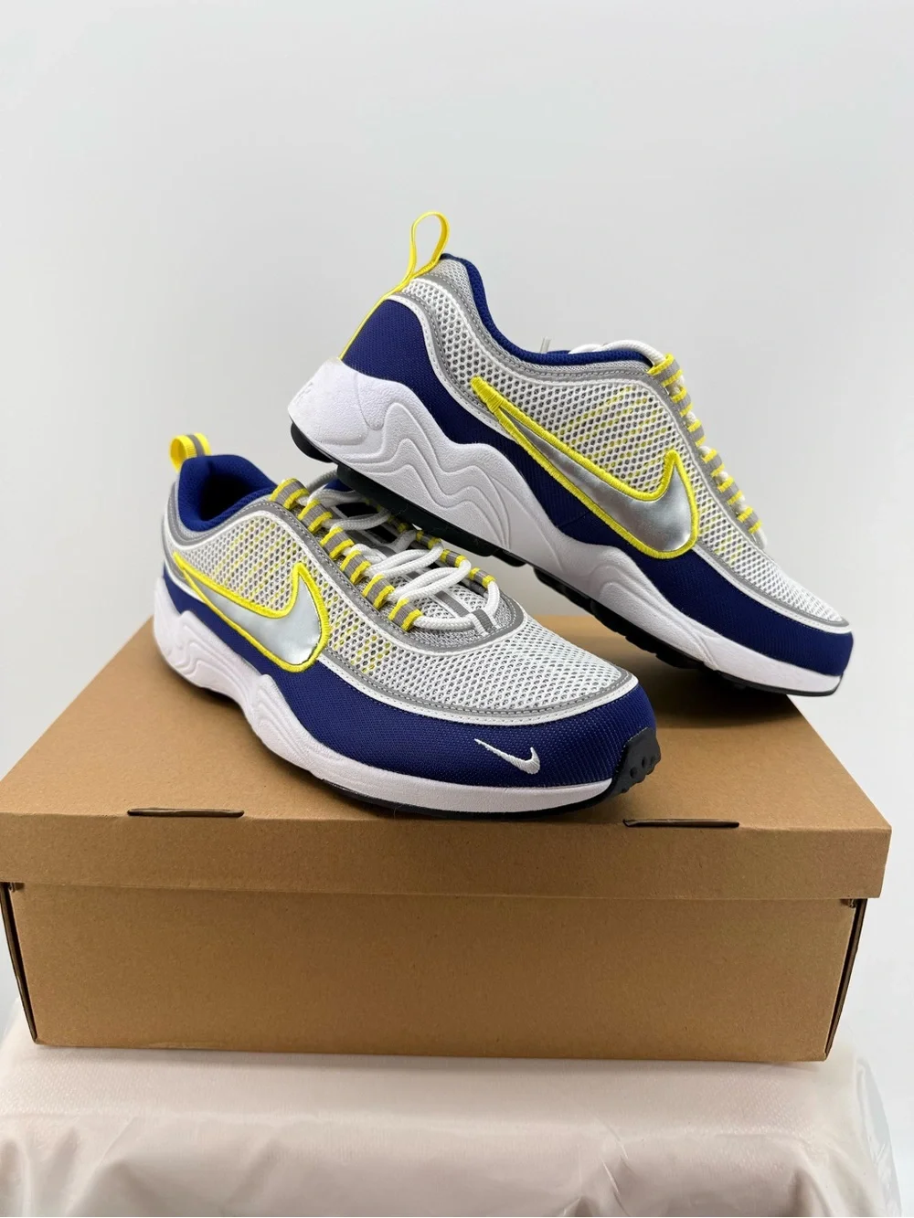 Nike lightweight mesh